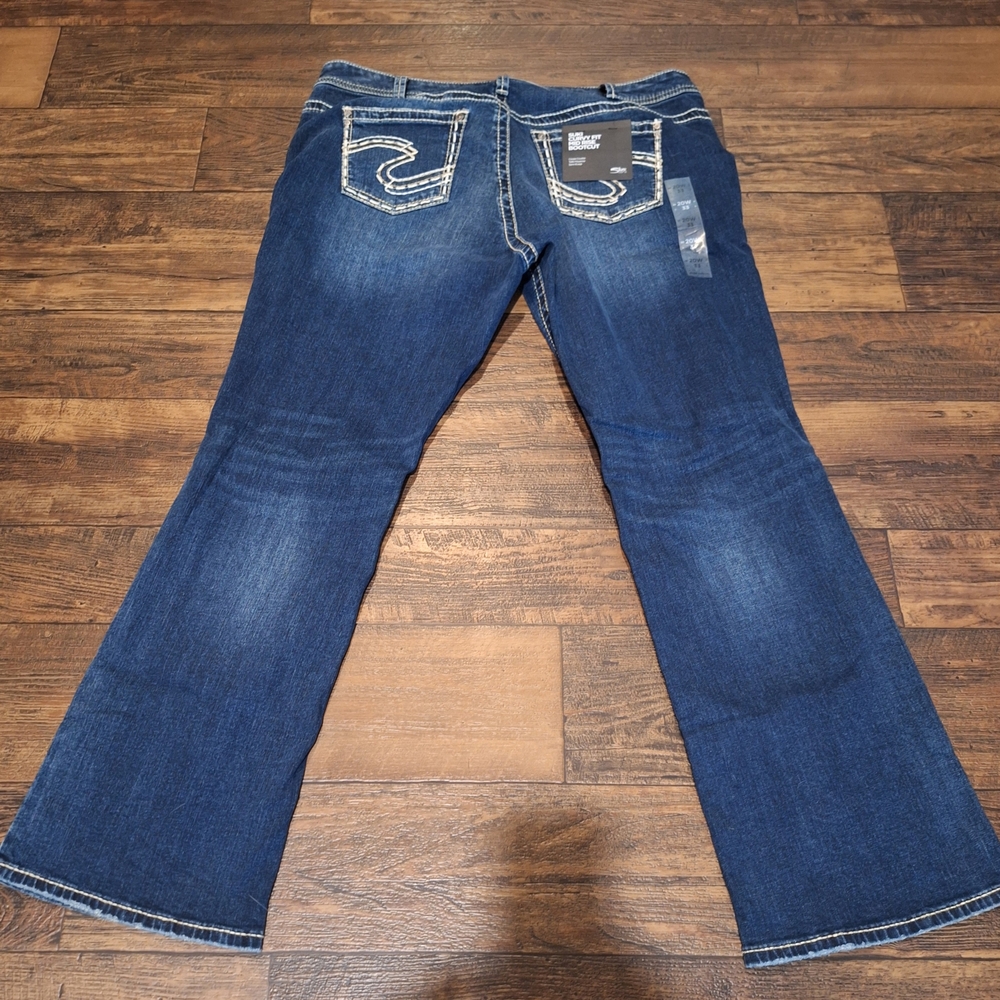 Silver Jeans Women's Boot Cut Jeans - Blue